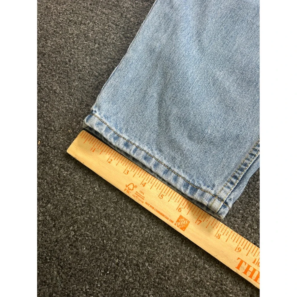 Levis levi 560